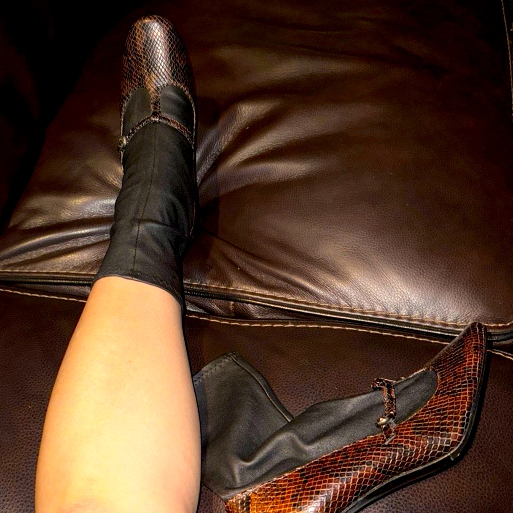 Zara Woman Made In Spain Booties Unique Rare Zara Woman Made In Spain Booties Unique Rare